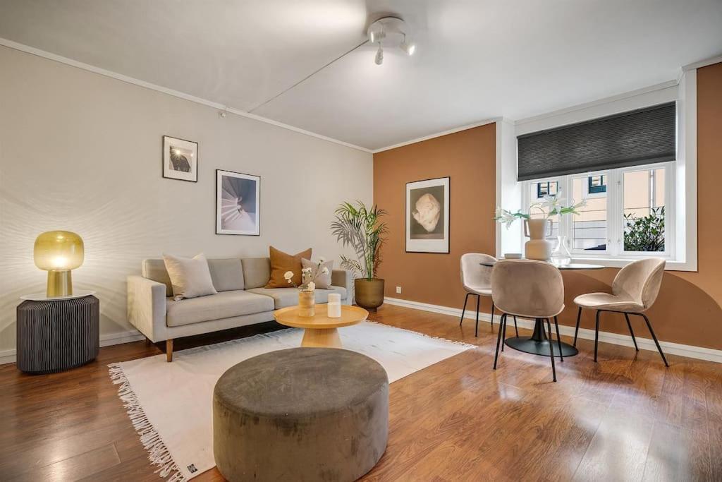Apartamento - Midt I Sentrum! *